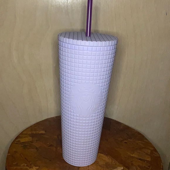 Starbucks Accessories - ✨VENTI STARBUCKS CUP✨